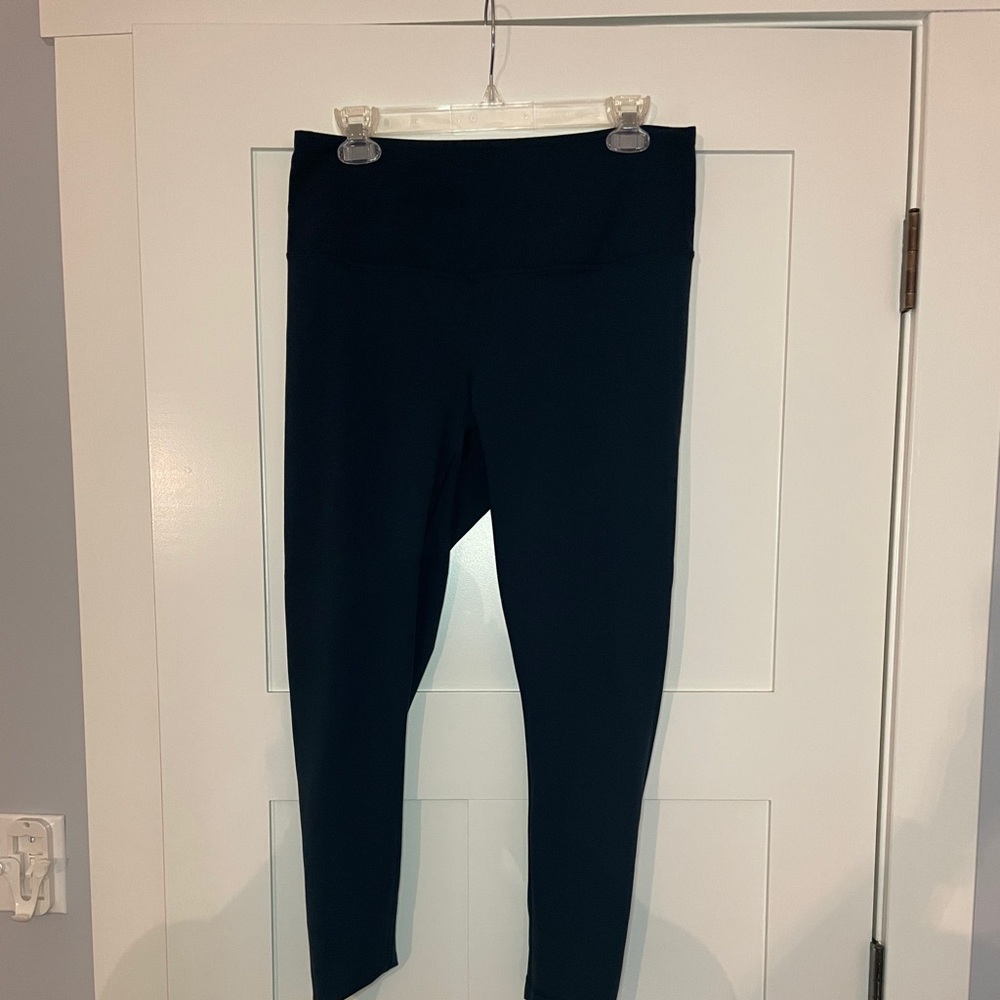 Yogalicious nude tech teal legging